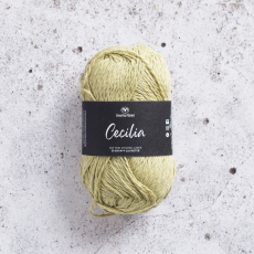 Cecilia 50g straw green