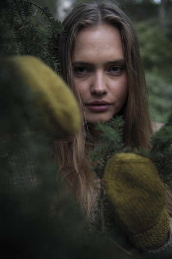 Bjära - vott med rillestrikket mansjett