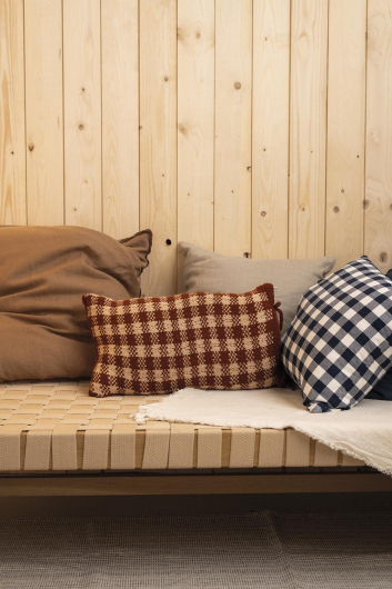 Hazelwood Halo Pillow - skotskrutet pute