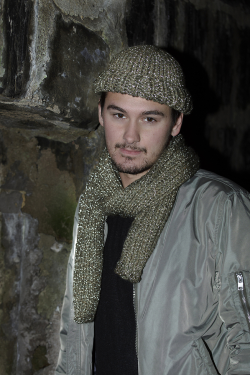 92023. LUE OG SKJERF I REFLEXGARN