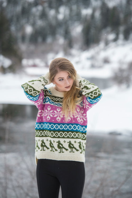 91785. MATCHENDE GENSER & SKJØRT MED MØNSTER