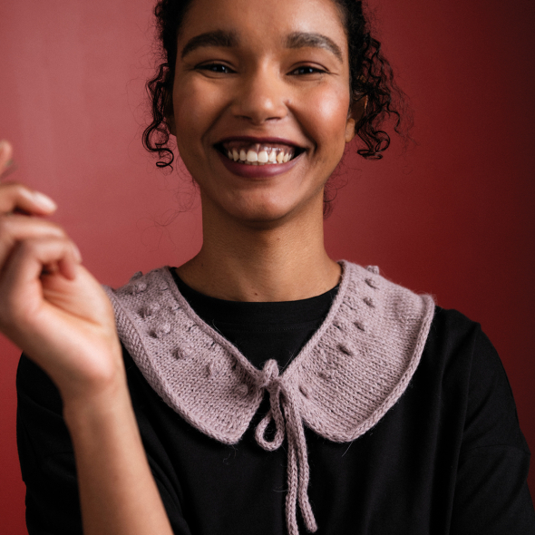 Aspudden - krage med popcorn og hullmønster