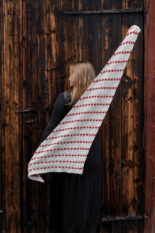 Hemtrakt - sjal med strukturpartier