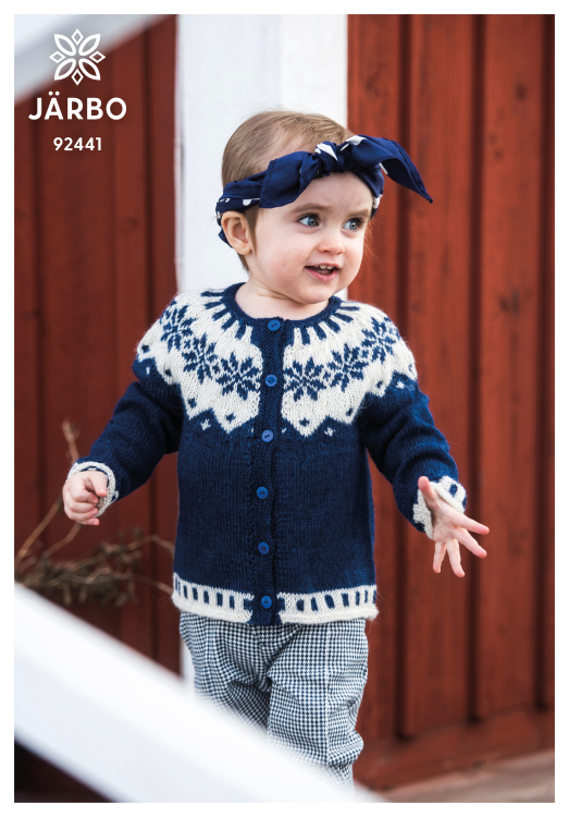  'Adrienne' - barnekofte med mønstret bærestykke