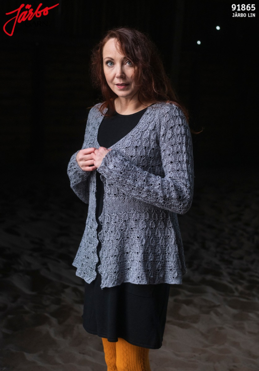 Märta - damejakke med hullmønster