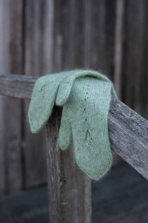 Spira – votter med hullmønster