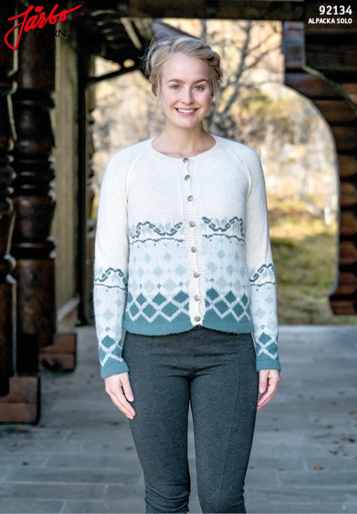 92134. ’Anemone’ – mønsterstrikket jakke