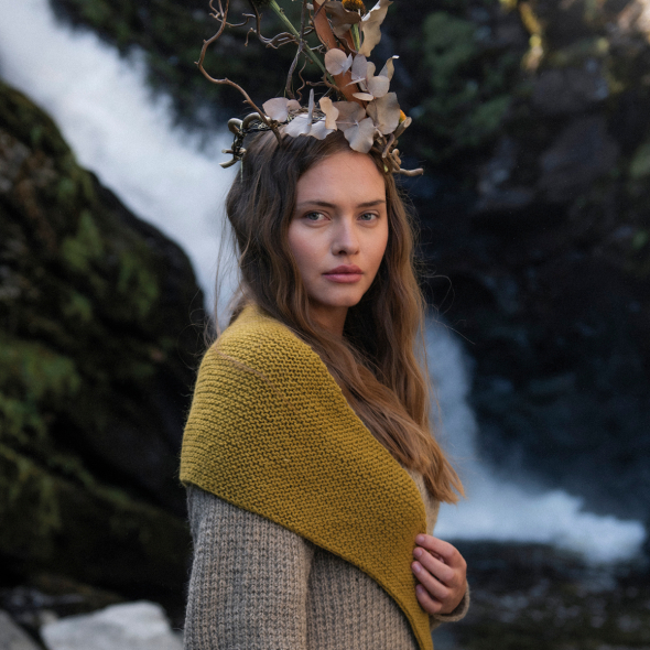 Vittra - rillestrikket sjal