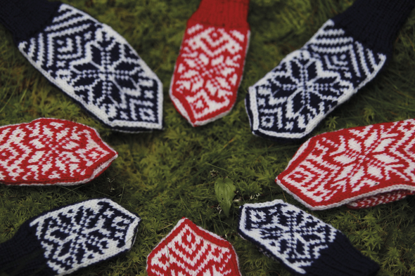 Kråkklöver - votter