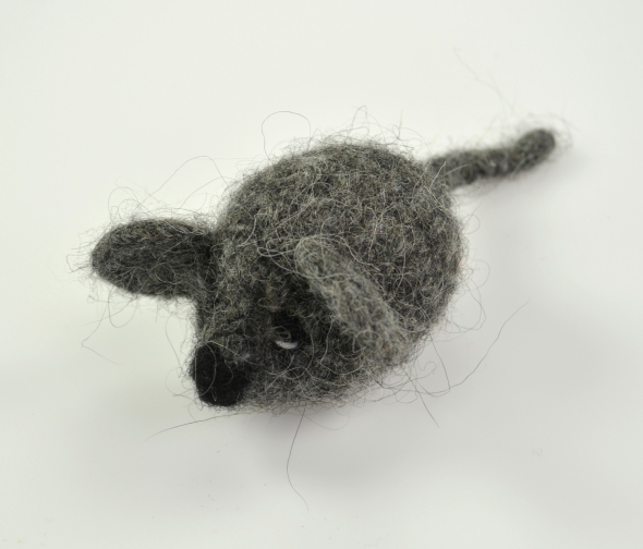 Filtet kattehule med ører og halge