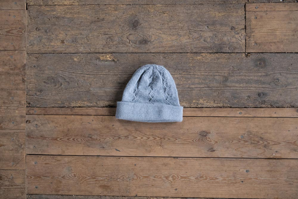 Ässja – lue med hullmønster