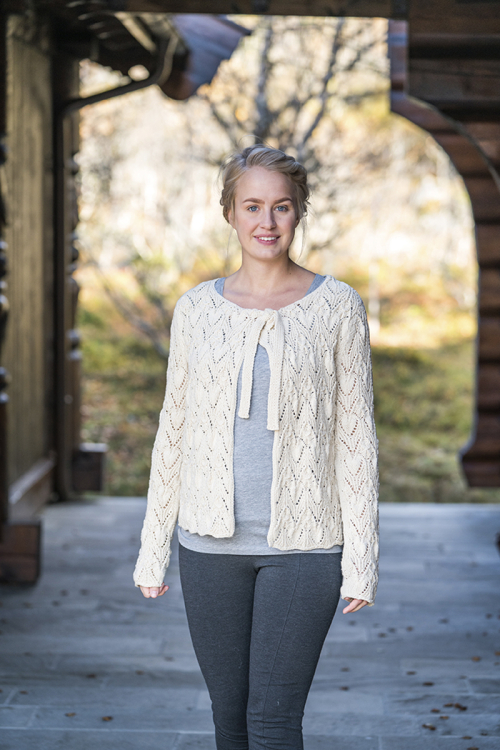  Dame cardigan med slips