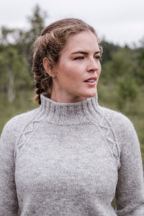 Toften – herregenser med raglanermer