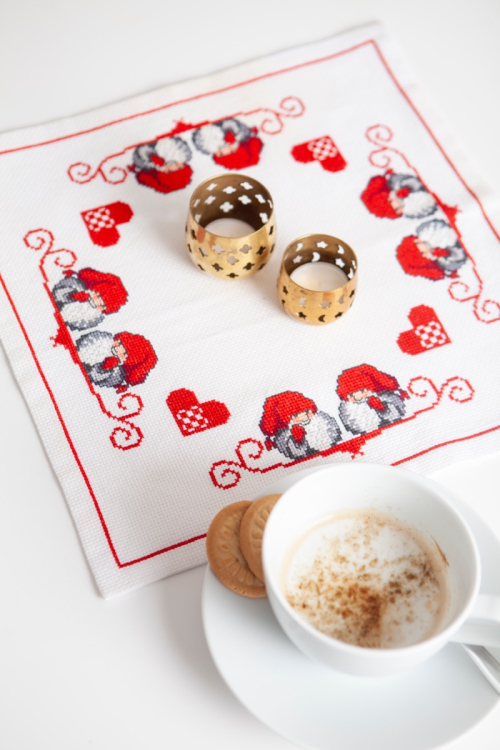 Søte alver og hjerter - duk